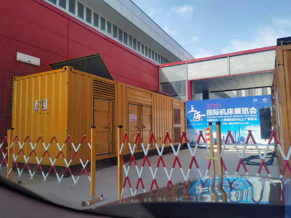 蛟河发电车出租-发电机无电压或电压太低怎么办？